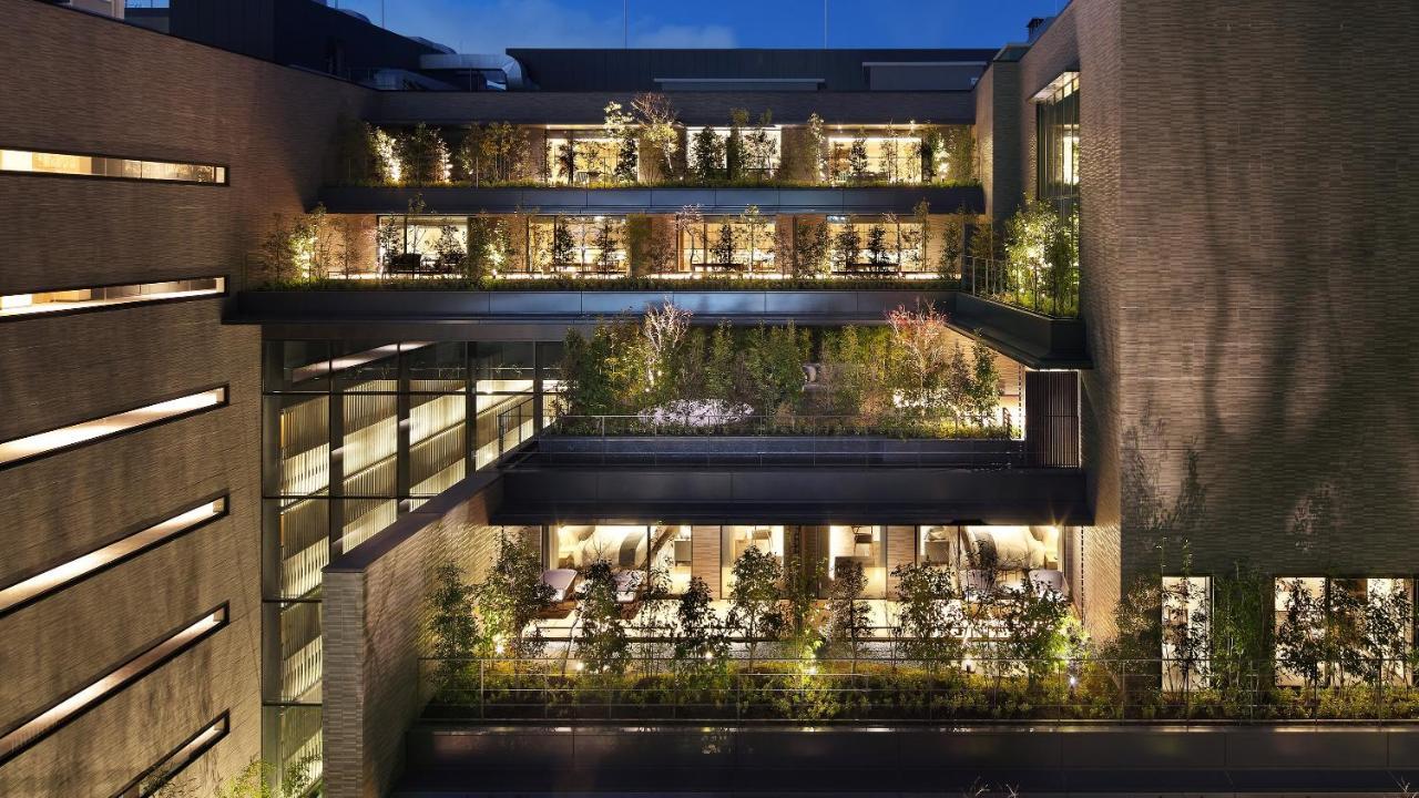 The Thousand Kyōto Esterno foto The courtyard at The Ivy Collection