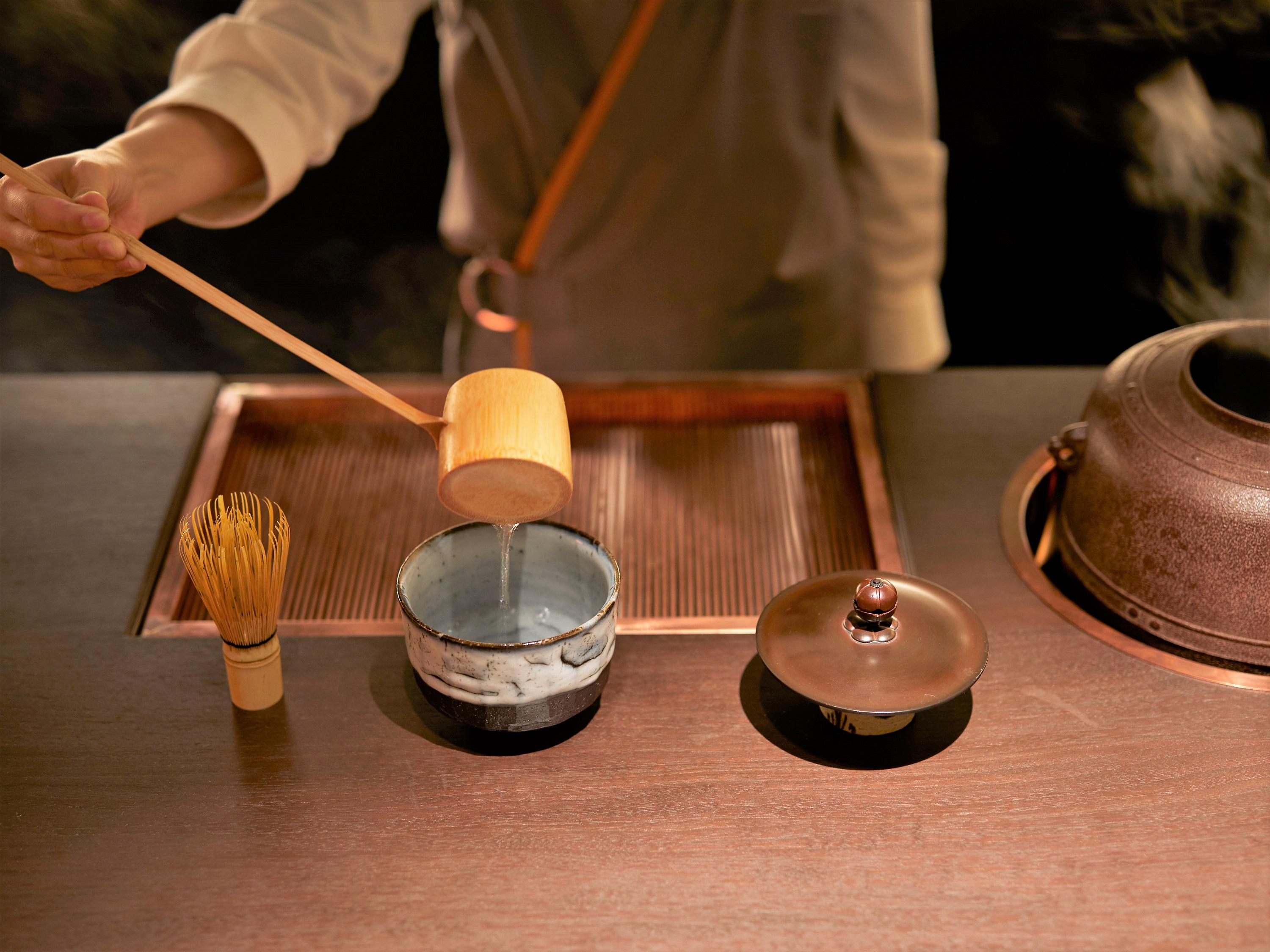 The Thousand Kyōto Esterno foto Preparation of matcha