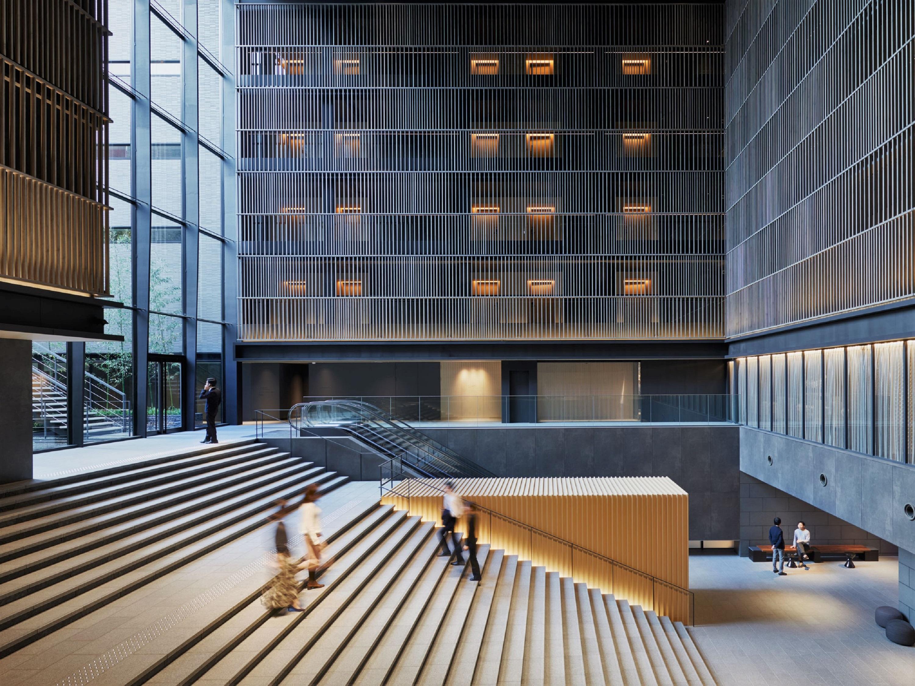 The Thousand Kyōto Esterno foto Interior of the National Museum of Art, Osaka